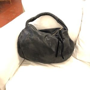 Satchel crescent city black